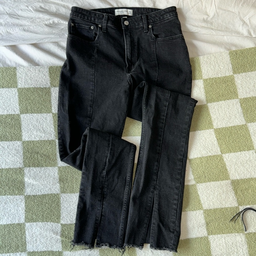 Abercrombie & Fitch Curve Love Denim